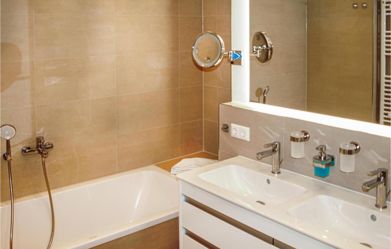 2 Bedroom Lovely Apartment In Binz Ot Prora Lubkow Extérieur photo